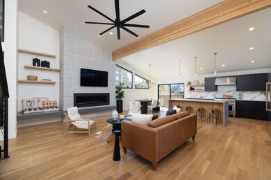 3072 NW Blodgett Way, Bend, OR 97703 - photo 7