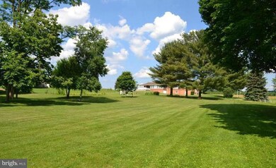 4559 White Church Rd, Chambersburg, PA 17202 - photo 2
