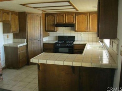 BRAND NEW FREESTANDING GAS STOVE AND HOOD.  PLUS, 