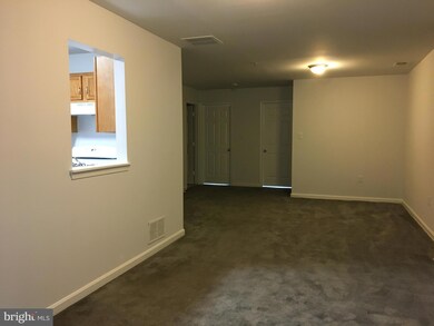 520 W Franklin St unit 2F, Baltimore, MD 21201 - photo 6