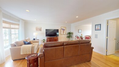 6B Monarch Ct, Hudson, NH 03051 - photo 4