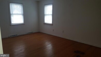 636 Cedar Ln, Morton, PA 19070 - photo 6