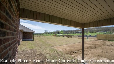 942 Red Oak St, Elkins, AR 72727 - photo 5