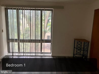 100 E Glenolden Ave unit U6, Glenolden, PA 19036 - photo 7