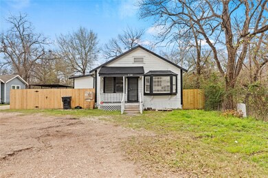 736 W Rittenhouse Rd, Houston, TX 77091 - photo 3