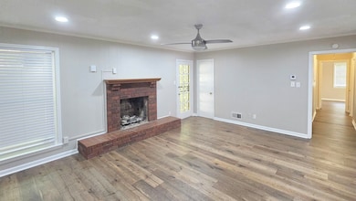 3068 S Mendenhall Rd, Memphis, TN 38115 - photo 2