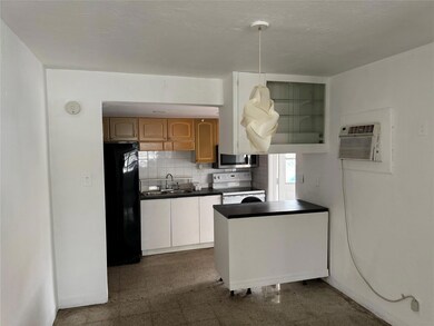 304 SE 4th Ave, Hallandale Beach, FL 33009 - photo 5