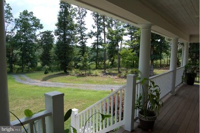 492 Mercys Dr, Middletown, VA 22645 - photo 5