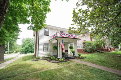 1501EWalnutSt-1