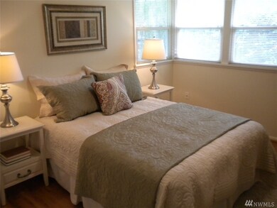 1020 Grandview St, Edmonds, WA 98020 - photo 4