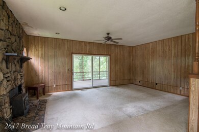 2617 Bread Tray Mountain Rd-5
