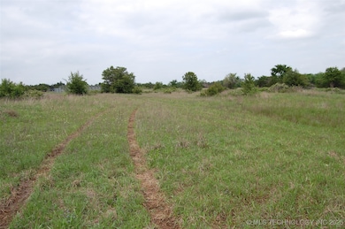 377050 E 1110 Rd, Okemah, OK 74859 - photo 6