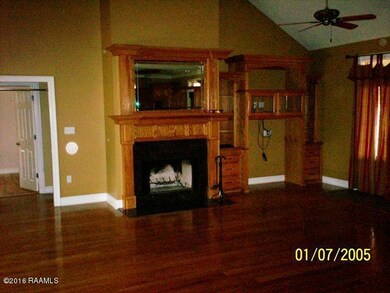 6201 Lee Station Rd, New Iberia, LA 70560 - photo 2