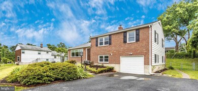 601 Olesmont Rd, Catonsville, MD 21228 - photo 5