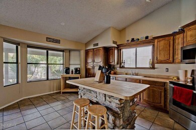 1165 N Nielson St, Gilbert, AZ 85234 - photo 4