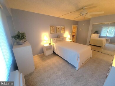 27103 Valley Run Dr unit 103, Wilmington, DE 19810 - photo 6