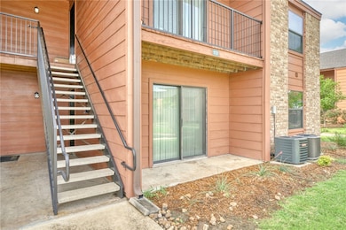 Cripple Creek Condos unit 117, College Station, TX 77840 - photo 2