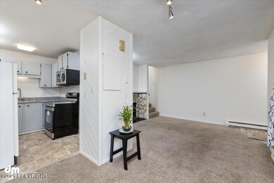 08-Living Room 20210615-DW-9206