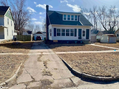 607 W State St, Jefferson, IA 50129 - photo 2