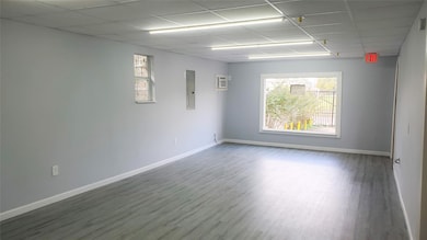 6815 Scott St, Houston, TX 77021 - photo 4