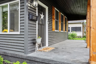 117 N Market St, Thorntown, IN 46071 - photo 3