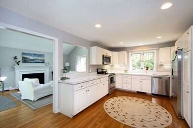 31 Red Fox Ln, Cohasset, MA 02025 - photo 6