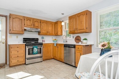 22 Cherry St unit 22, Newburyport, MA 01950 - photo 2