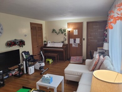 12 Oxford Cir unit 12, Belmont, MA 02478 - photo 6