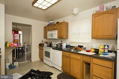 4000 Fleetwood Ave, Baltimore, MD 21206 - photo 7