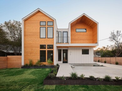 1215 Fort Branch Blvd unit 1, Austin, TX 78721 - photo 3