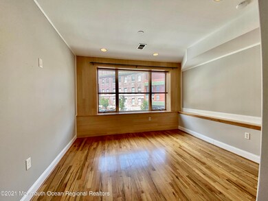 Bedroom 2/Office