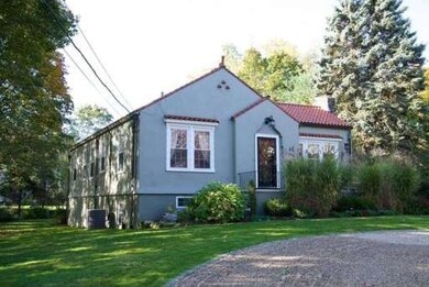 65 Atlantic Rd, Swampscott, MA 01907 - photo 4