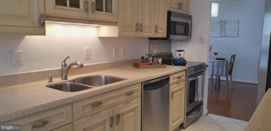 429 Christopher Ave unit 59, Gaithersburg, MD 20879 - photo 4