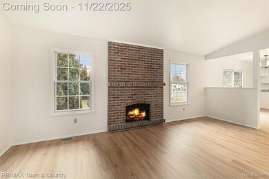 538 Autumn Dr, Flushing, MI 48433 - photo 6