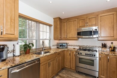 008-Kitchen-1991267-large