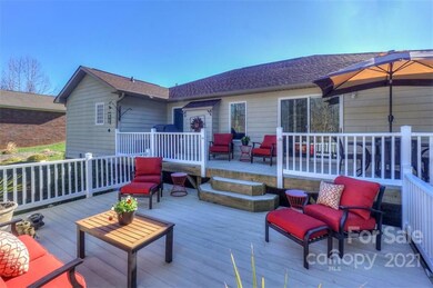 2 tiered  large deck for entertaining