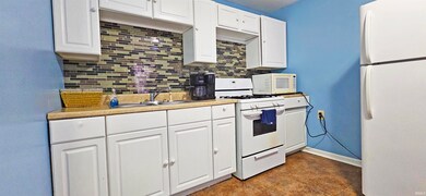 906 E Broadway St, Princeton, IN 47670 - photo 7