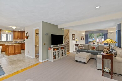 24 Mashie Rd, Cumberland, RI 02864 - photo 6