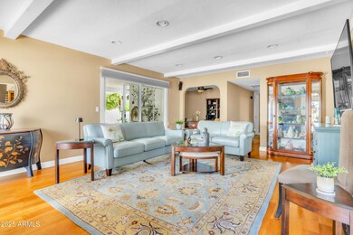 611 E Tam Oshanter Dr, Phoenix, AZ 85022 - photo 4