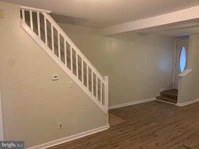 325 E Linden St, Kennett Square, PA 19348 - photo 2