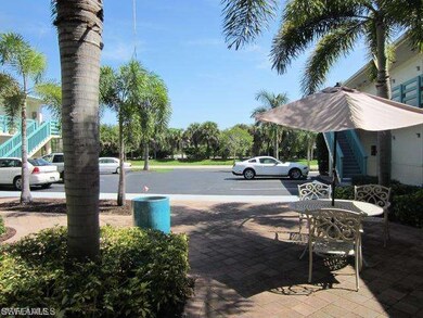 975 9th Ave S unit 6, Naples, FL 34102 - photo 3