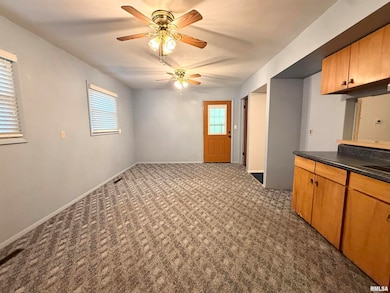 707 Edgewood Dr, Quincy, IL 62301 - photo 6