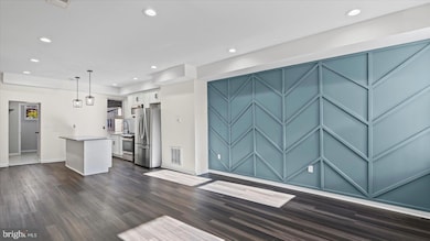 2308 Druid Park Dr, Baltimore, MD 21215 - photo 2