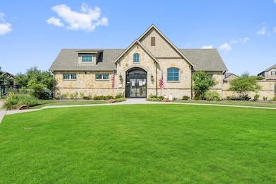 1002 Birkdale Dr, Justin, TX 76247 - photo 3