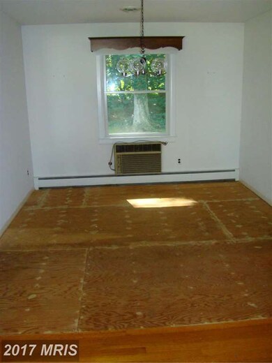 109 Maple Dr, Annapolis, MD 21403 - photo 7