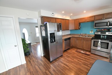 1434 S 19th St, Grand Forks, ND 58201 - photo 6