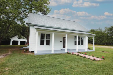 Hattiesburg Stunning Renovation!
