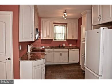 214 S Warner St, Woodbury, NJ 08096 - photo 4