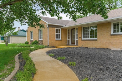 2-web-or-mls-Oak 9 (2) ADJ