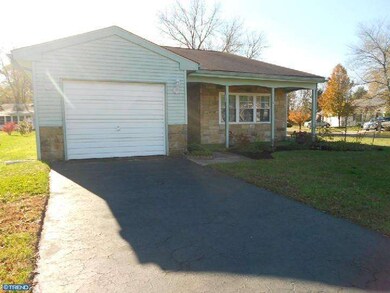 25 Thornbury Place, Southampton, NJ 08088 - photo 3